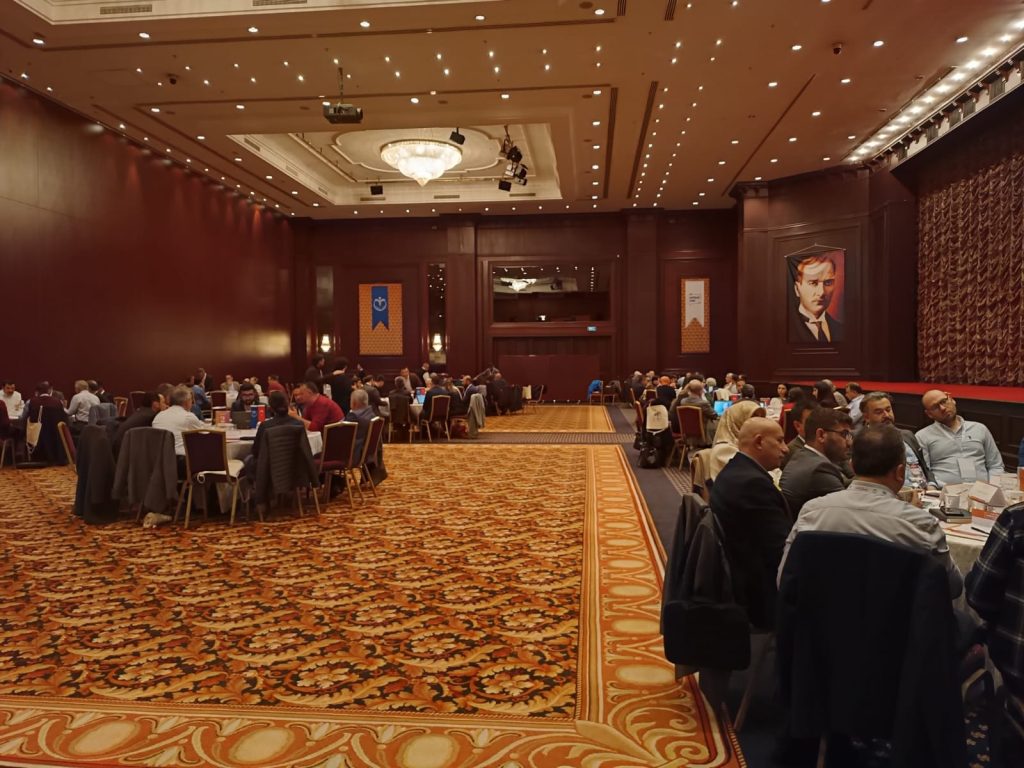 TABİP-SEN   BİR İLKİ BAŞARDI KURUMLARI VE ÖZEL SEKTÖRÜ  ÇALIŞTAYDA  BİR ARAYA GETİRDİ